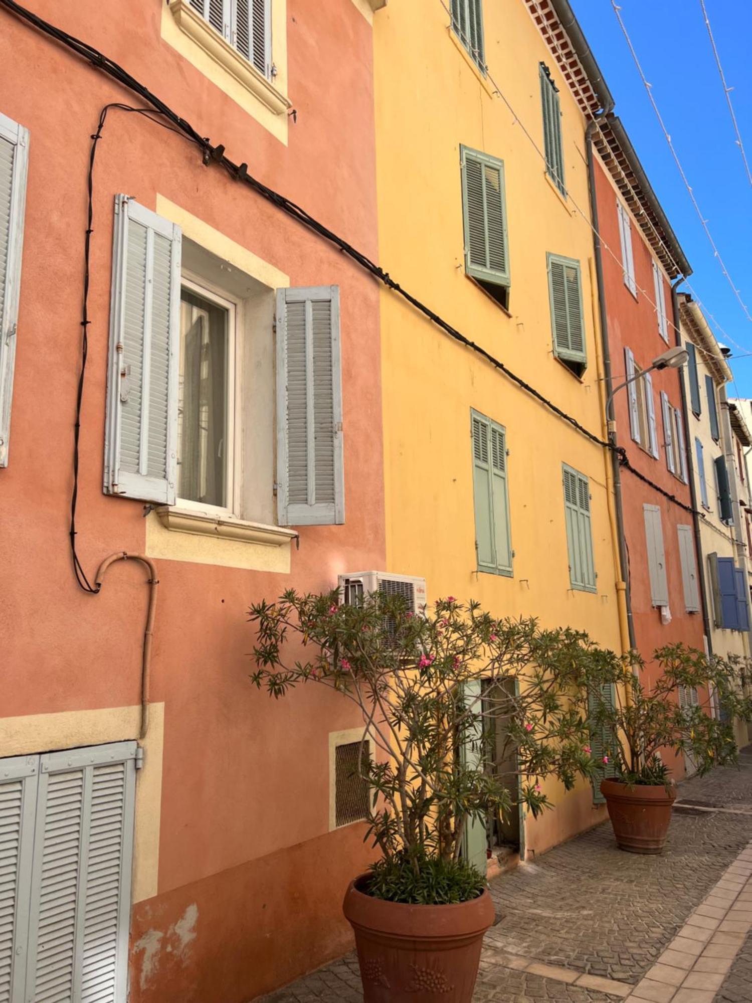 Appartement Coup De Coeur Centre Village Et Plage Climatise 3 Etoiles Terra Cigala Bandol Esterno foto