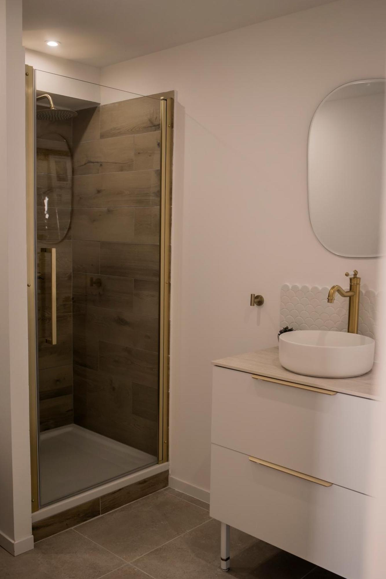 Appartement Coup De Coeur Centre Village Et Plage Climatise 3 Etoiles Terra Cigala Bandol Esterno foto