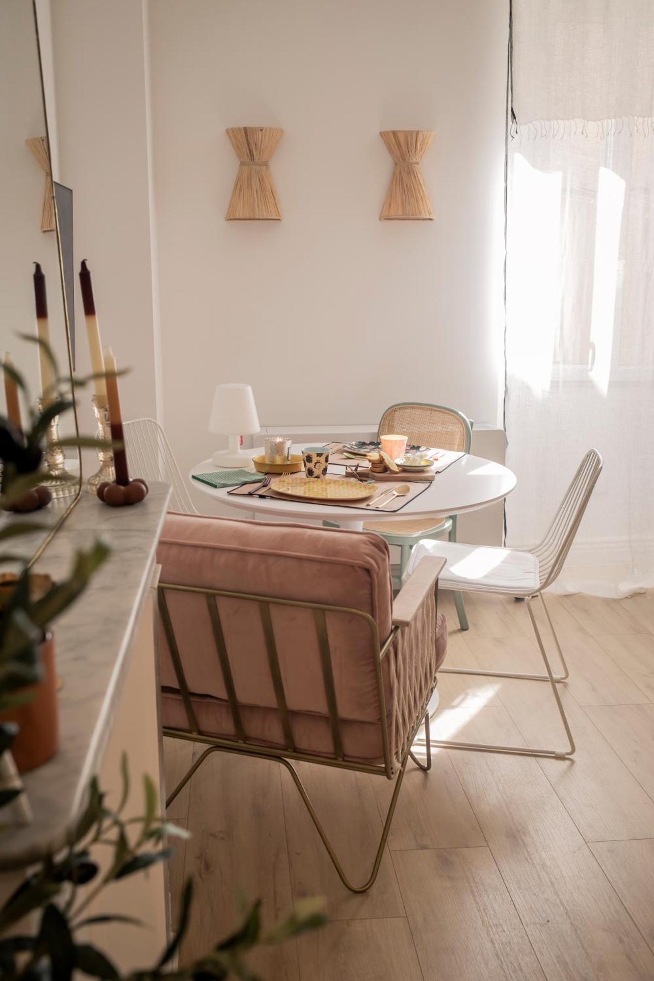 Appartement Coup De Coeur Centre Village Et Plage Climatise 3 Etoiles Terra Cigala Bandol Esterno foto