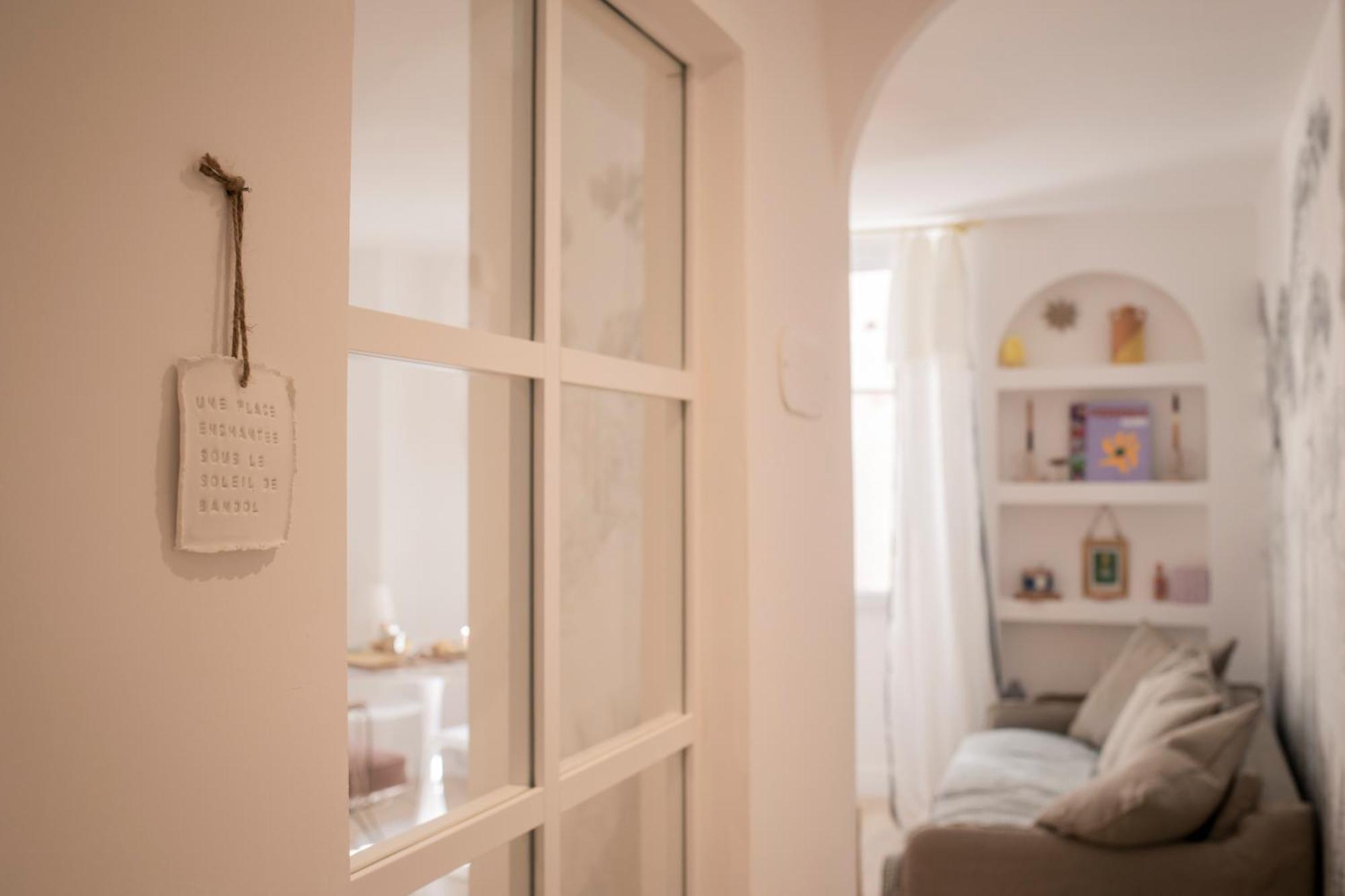 Appartement Coup De Coeur Centre Village Et Plage Climatise 3 Etoiles Terra Cigala Bandol Esterno foto